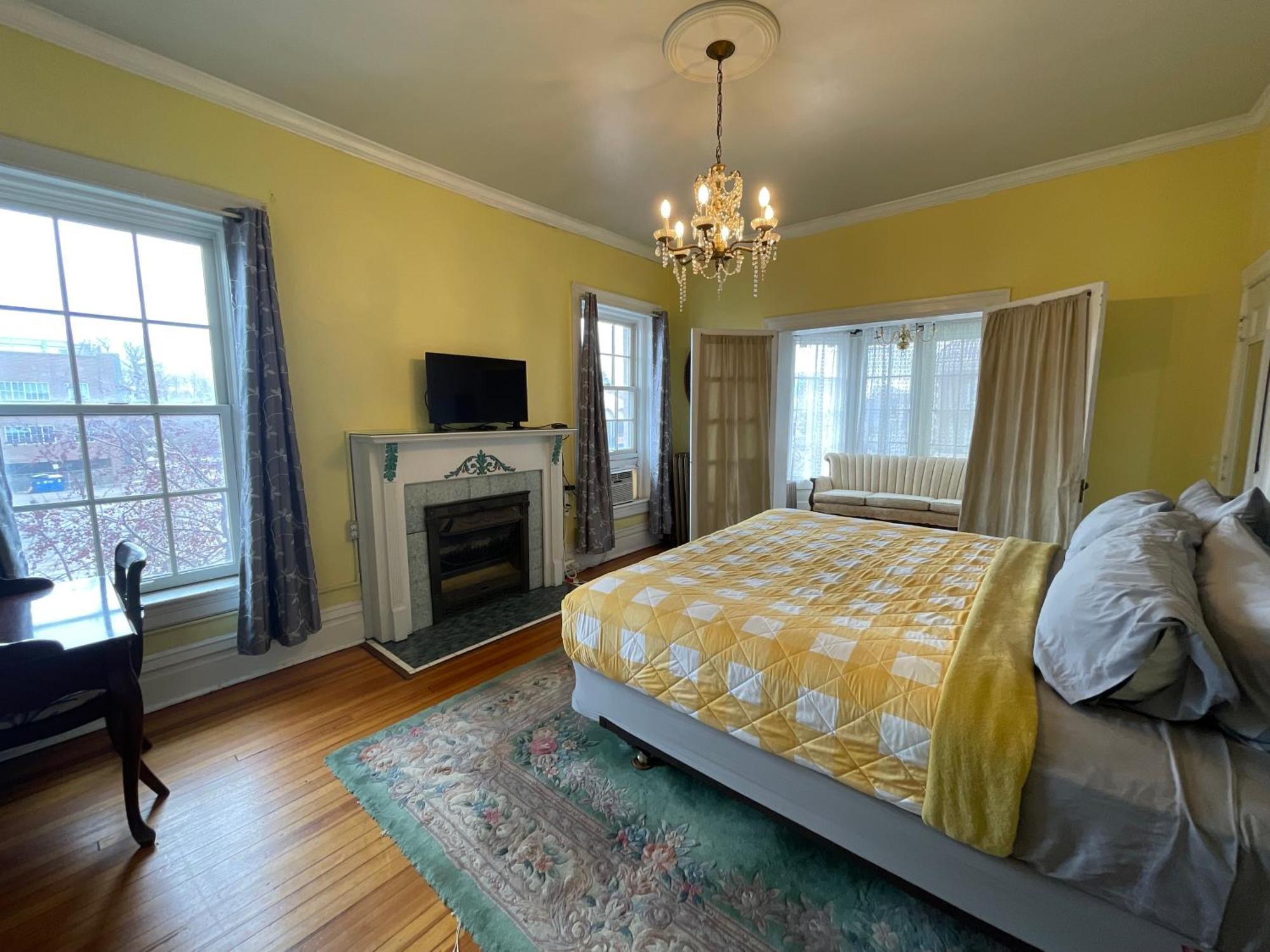 The Holiday Chalet Victorian DEN Extérieur photo